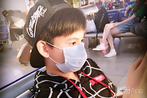 胡先煦個(gè)人簡介:深度剖析新生代實(shí)力演員的成長與演藝之路