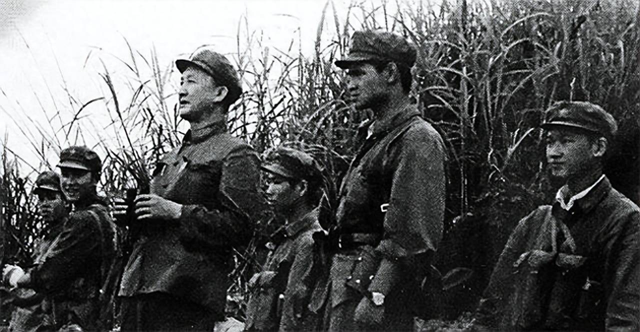 十四軍118團歷任團長深度解析:輝煌歷史與卓越領(lǐng)導(dǎo)力傳承