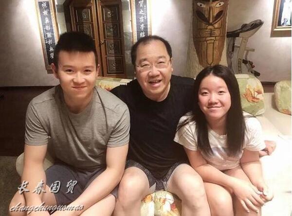 光影邊界:探索英達(dá)女兒個人資料中的成長與隱私謎題