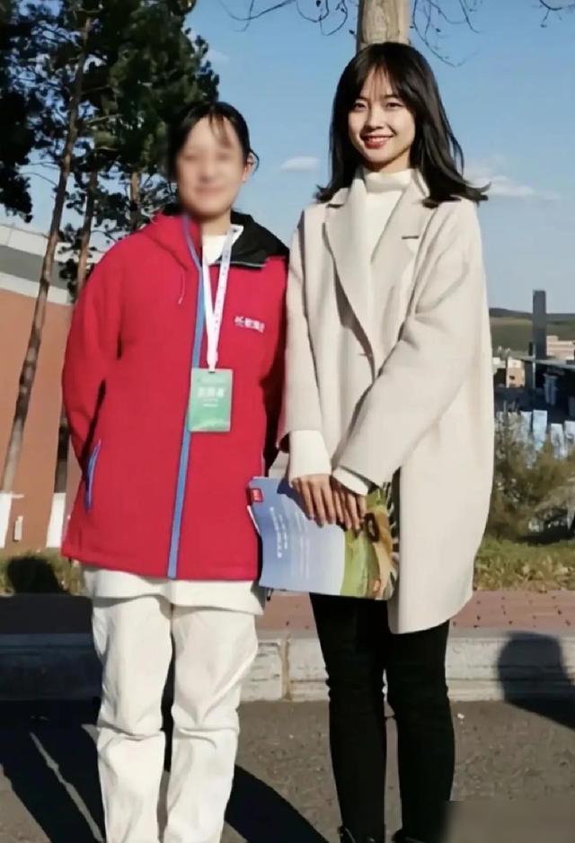 央視記者王冰冰個人簡歷年齡深度解析:探秘其職業(yè)生涯與成長軌跡