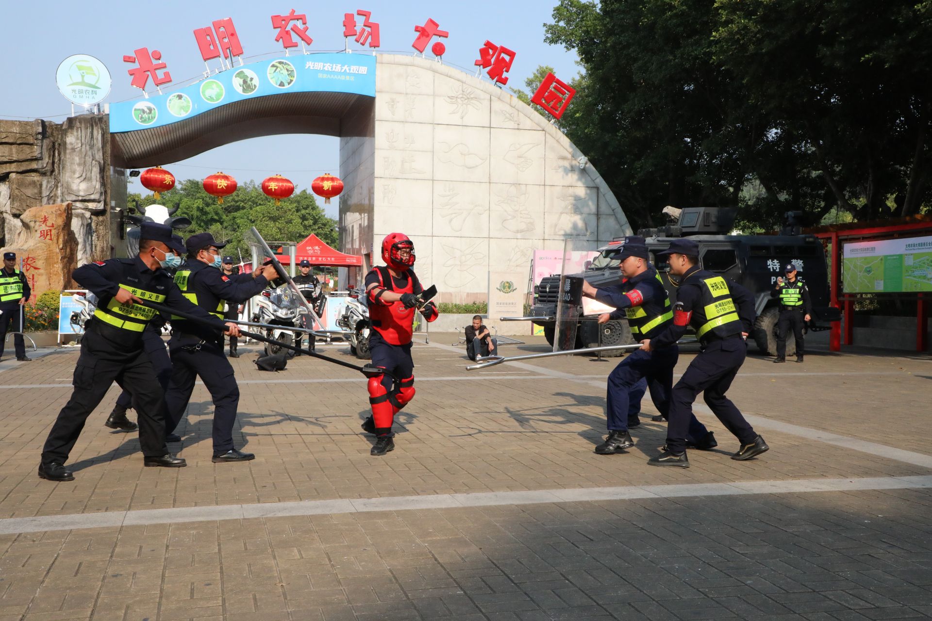 深度解析中國人民武裝警察部隊特種警察學院女生:挑戰(zhàn)與榮耀的全攻略