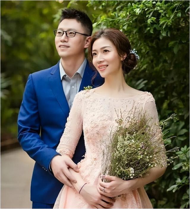 深度解析:女排白金一代魏秋月——奧運冠軍之路與傳奇貢獻